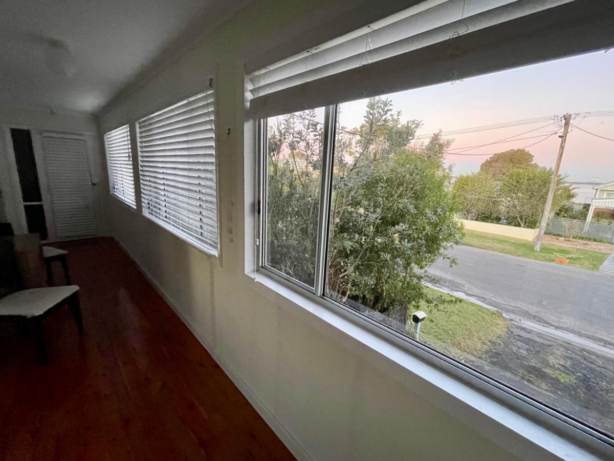 Cozy 3br house 100m to the lake - Housity