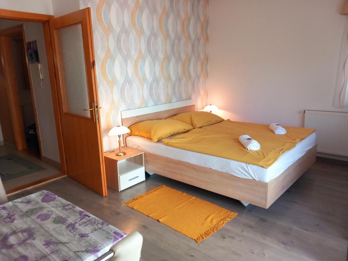 Suitetrails - Lavender Apartment