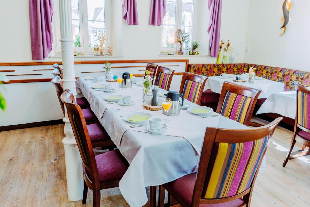 Garni-Hotel Goldenes Lamm - Housity