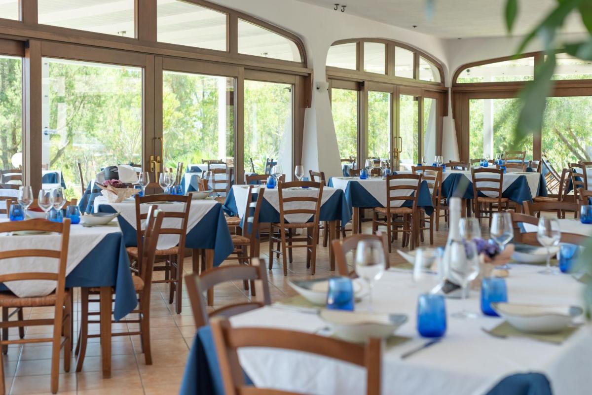 Hotel Biderrosa - Housity