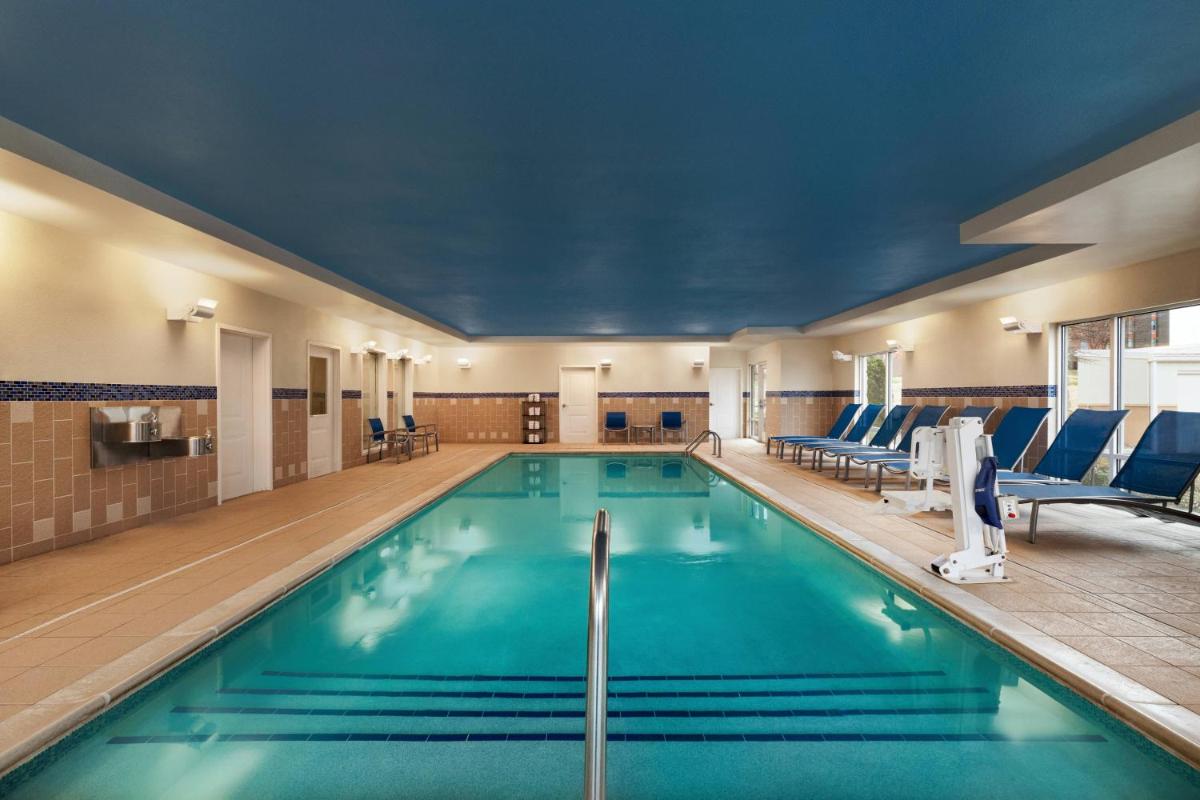 TownePlace Suites by Marriott Chattanooga Near Hamilton Place - Housity