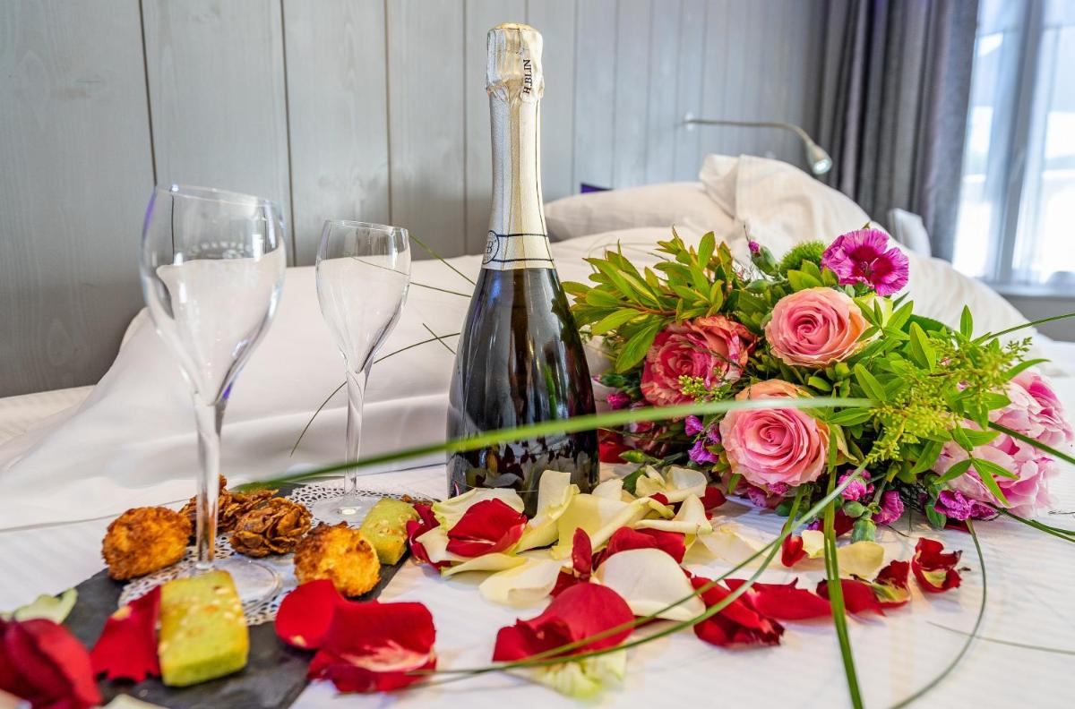Boissons dans l'établissement Elégance Suites Hôtel