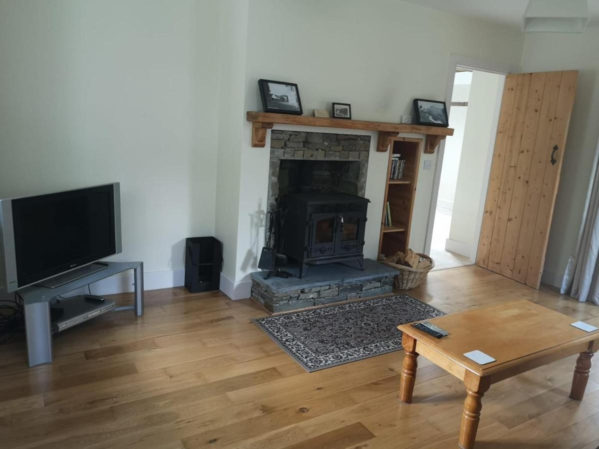 Lovely 3-Bed House at Clashganny Mill Borris - Housity