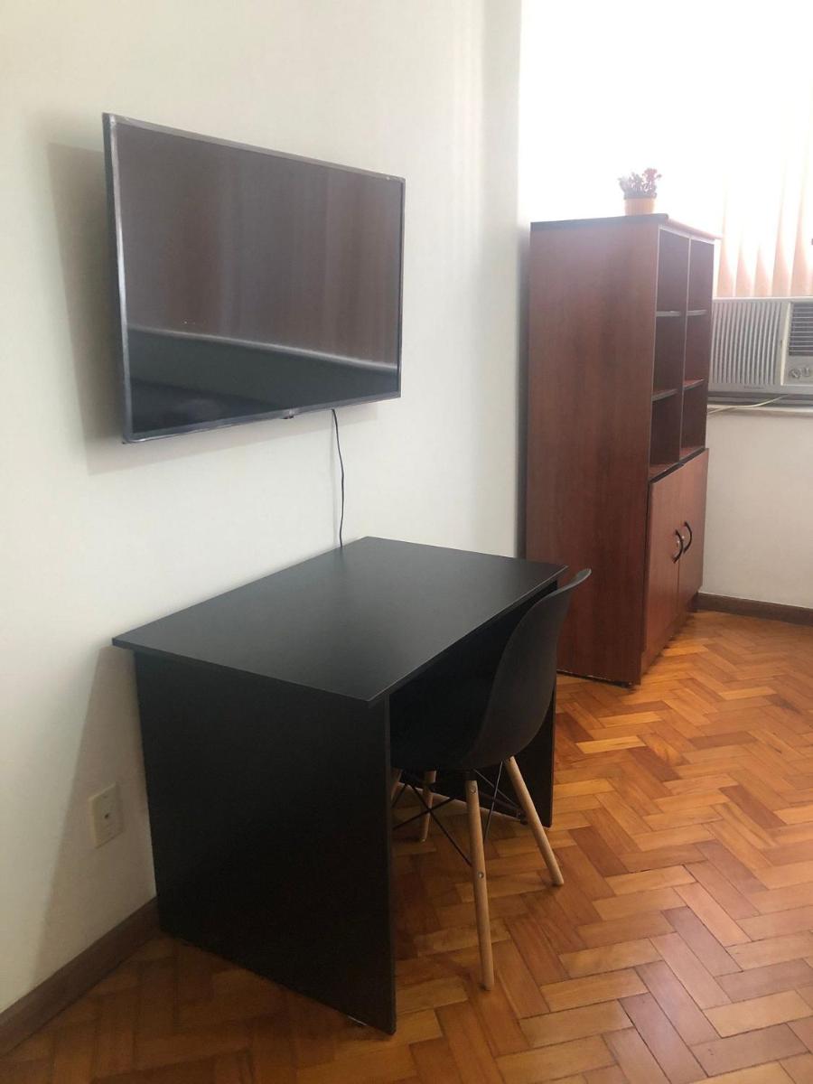 Loft no CENTRO DO RIO DE JANEIRO em frente ao VLT e metrô - Housity