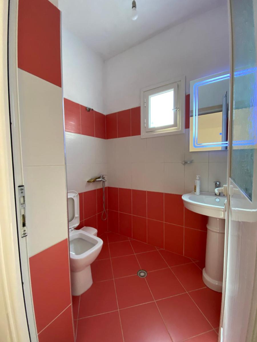 Ksamil Guest House Dea - Housity