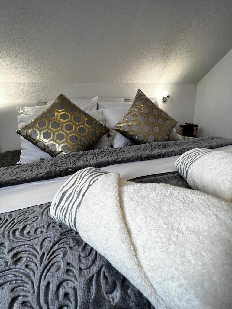 Luxury Apartment Megy - Housity