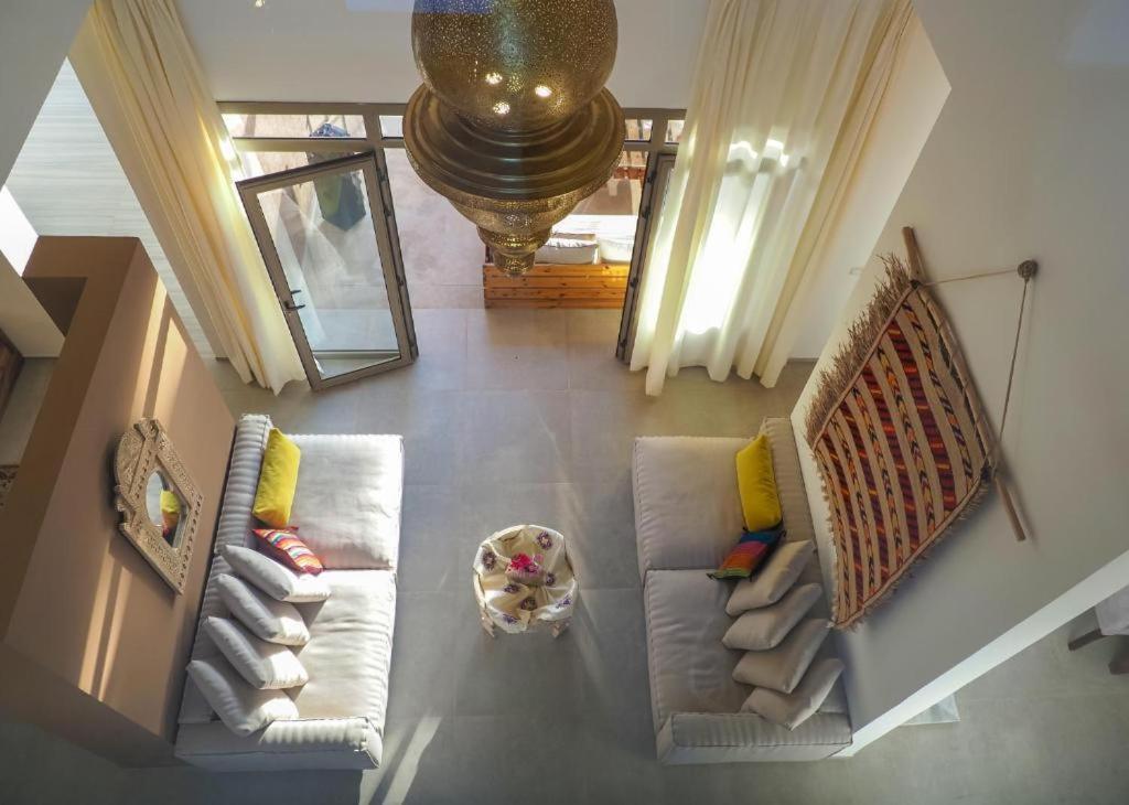 Villa Emraulde - Housity