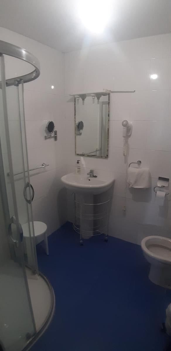 Hotel Rural La Curva Ribadesella - Housity