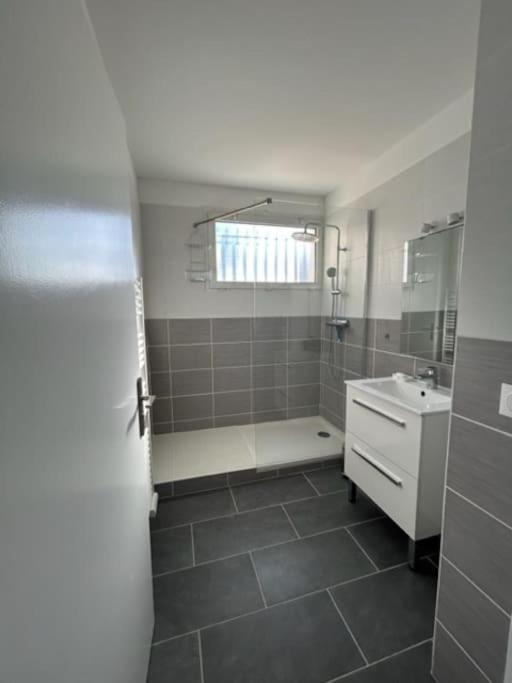 Superbe appartement bord de mer - Housity