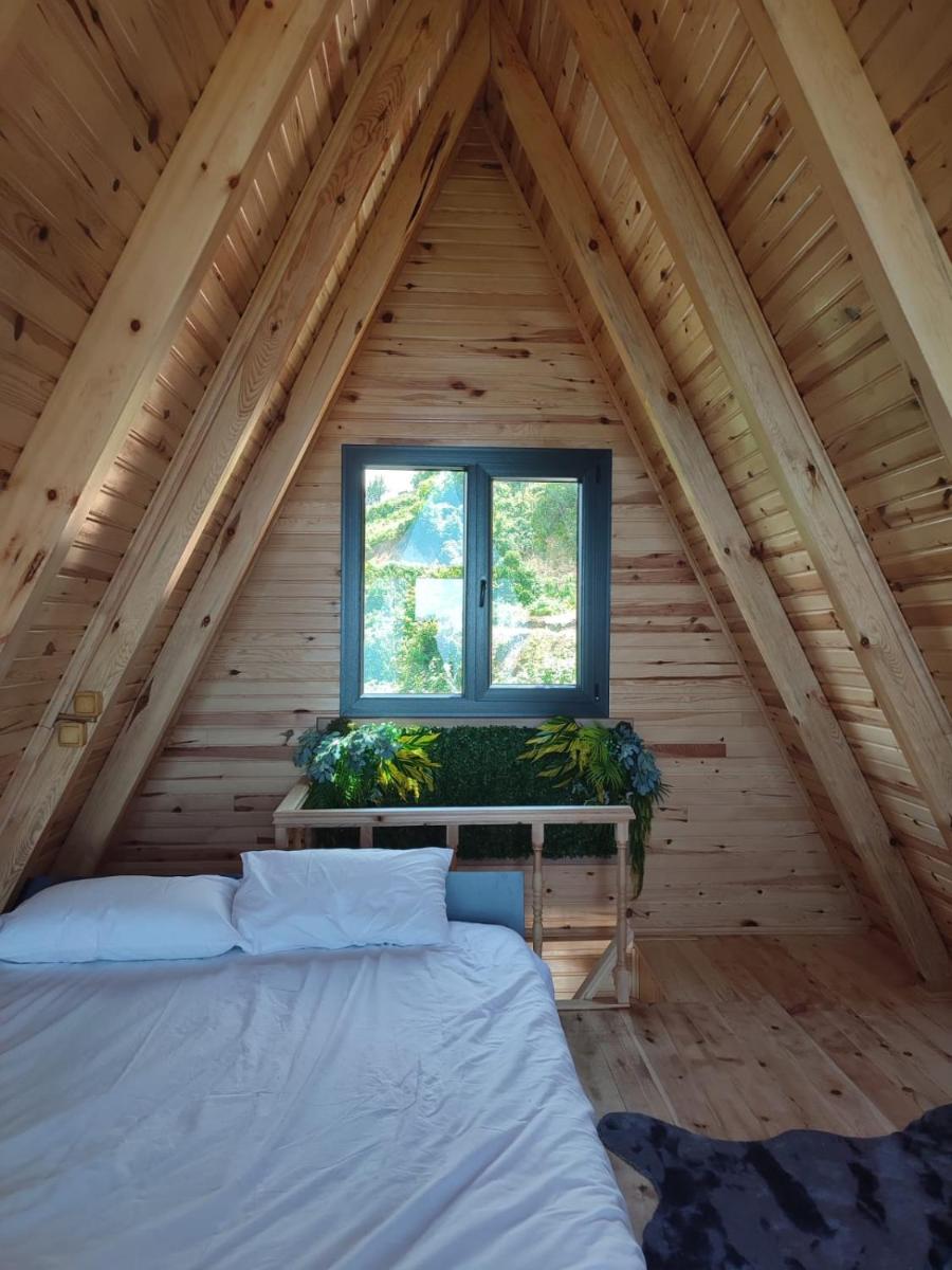 ZURZİ BUNGALOV - Housity