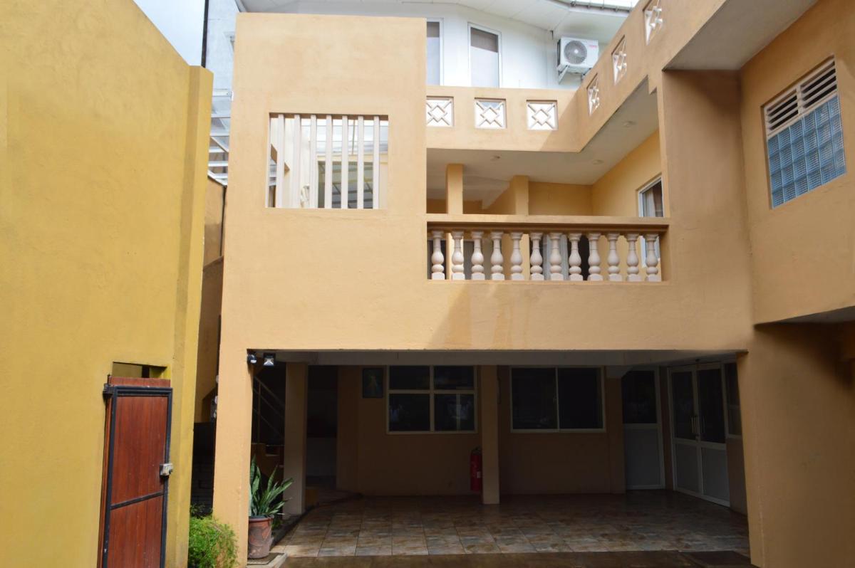 Paramount Residence 5 - Housity
