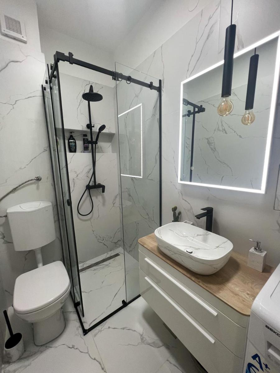 Serenity Apartment - Hizvo