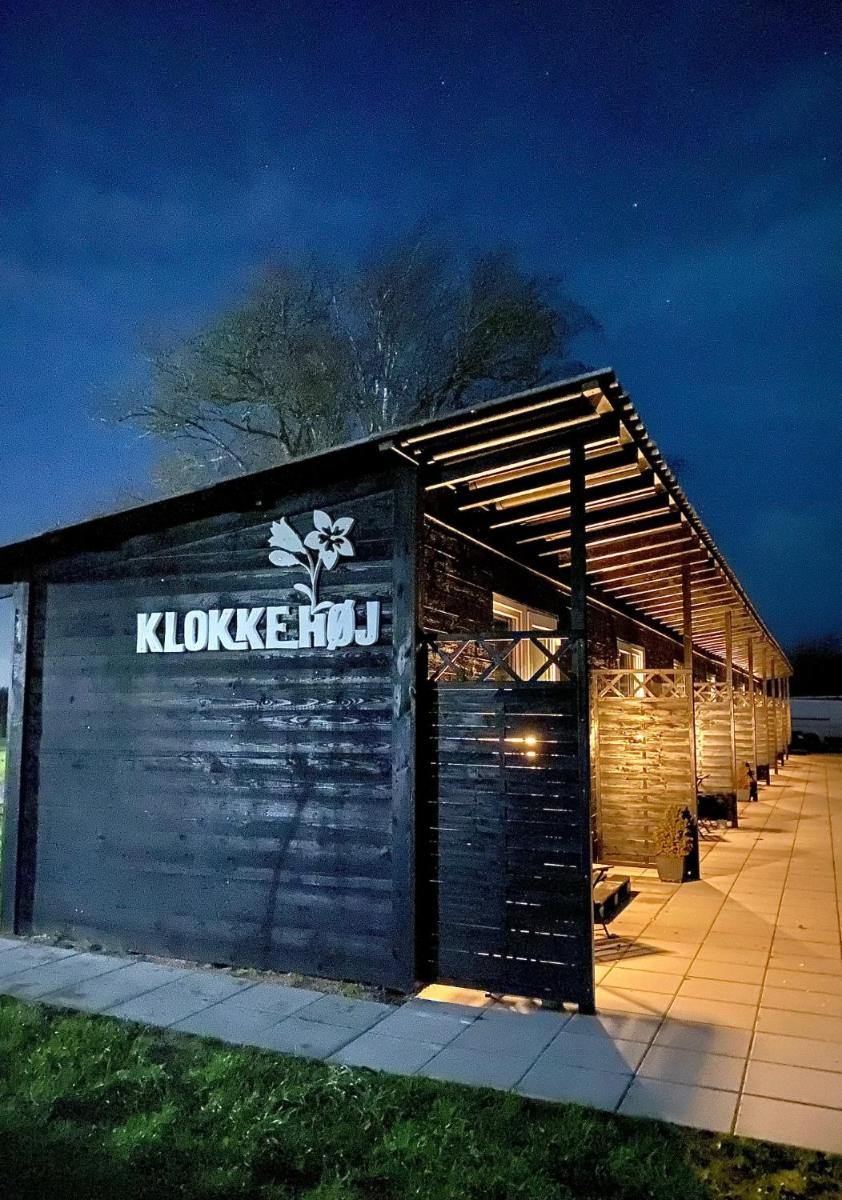 Klokkehøj - Housity