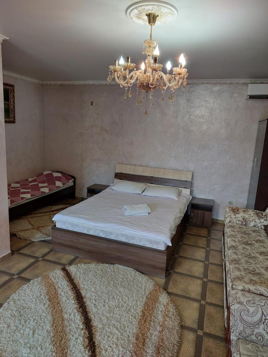 Camelot hotel - Housity