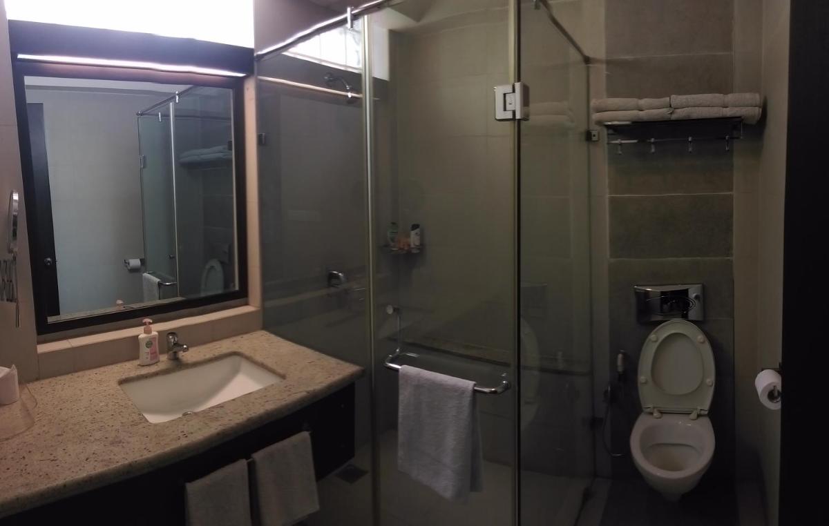 Rainbow Residency - Housity