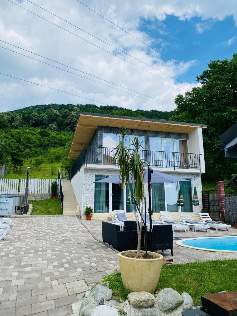 Suitetrails - Green Hill Villa