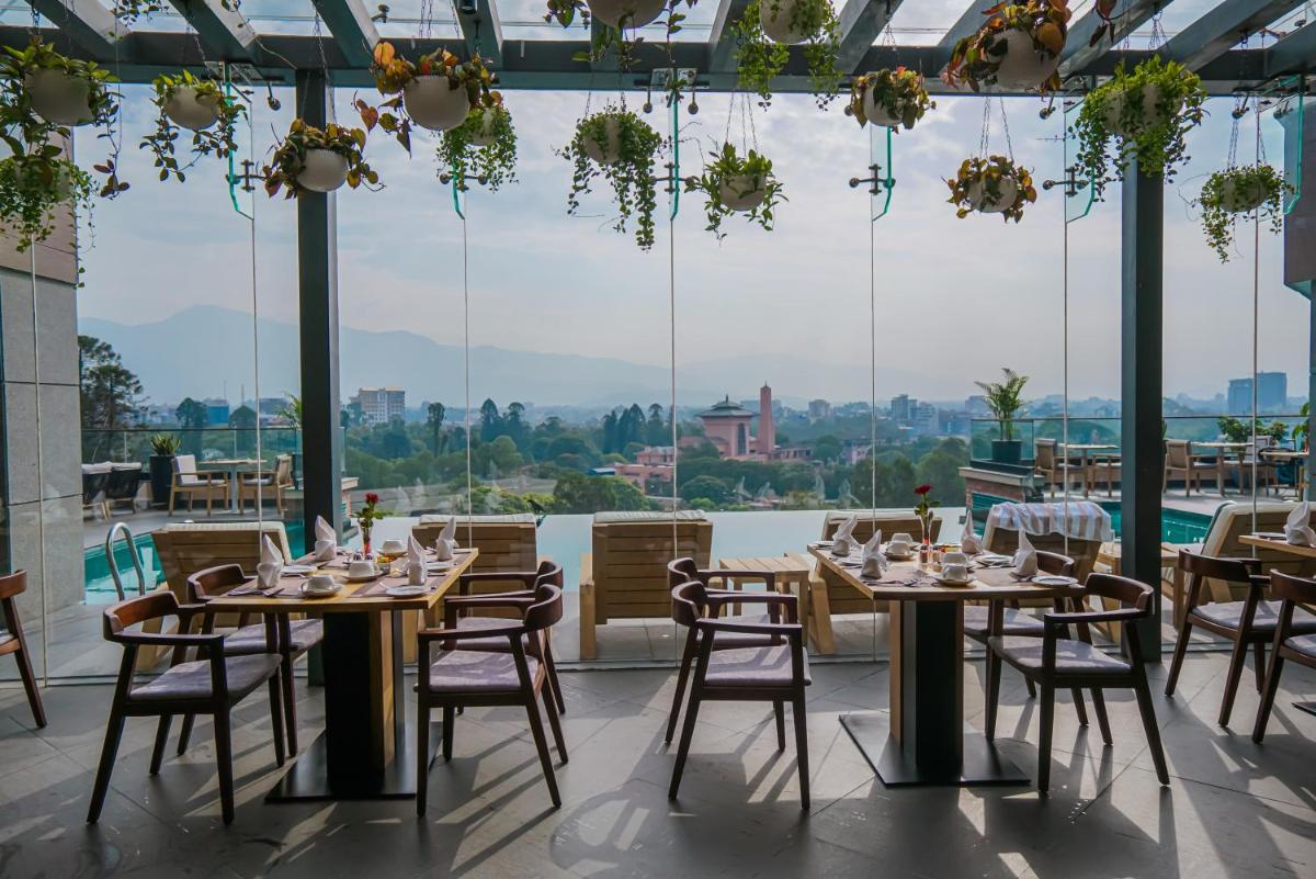 Suitetrails - Hotel Barahi Kathmandu