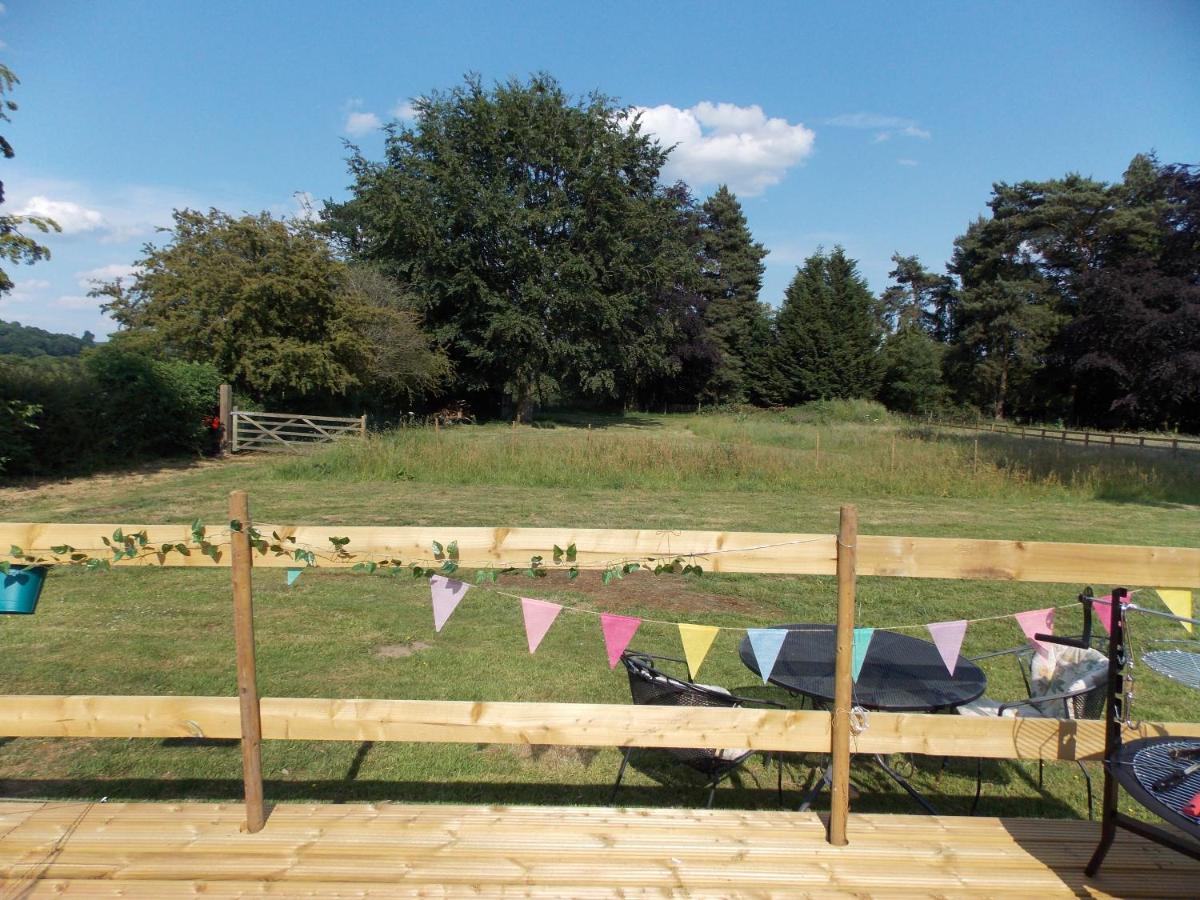 Hope Cottage Bell Tent Retreat - Housity
