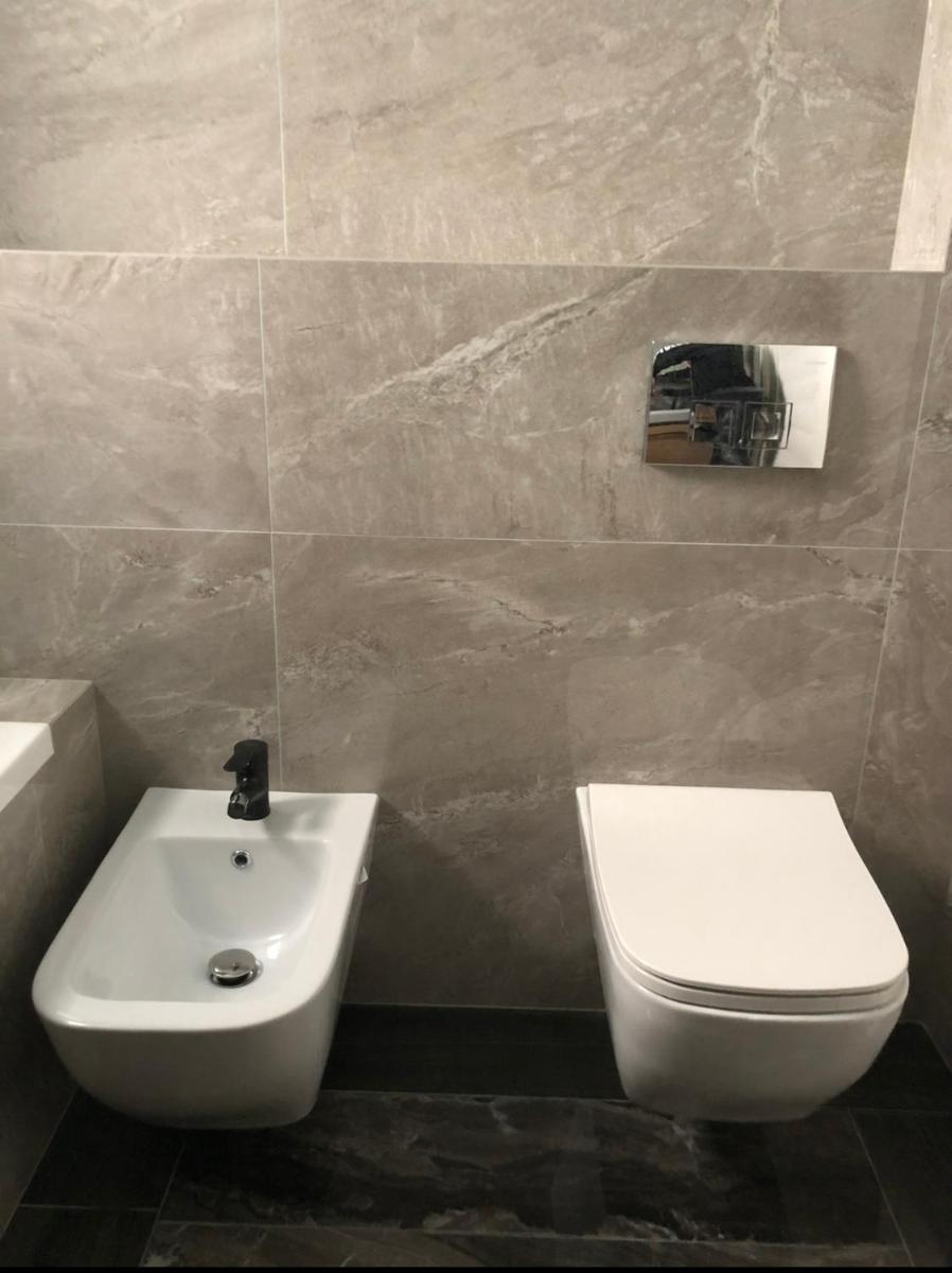 Suitetrails - EBENEZER Apartment Zamca
