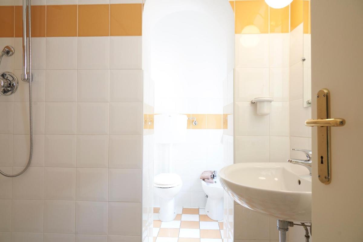 Villa Cartoceto - Housity