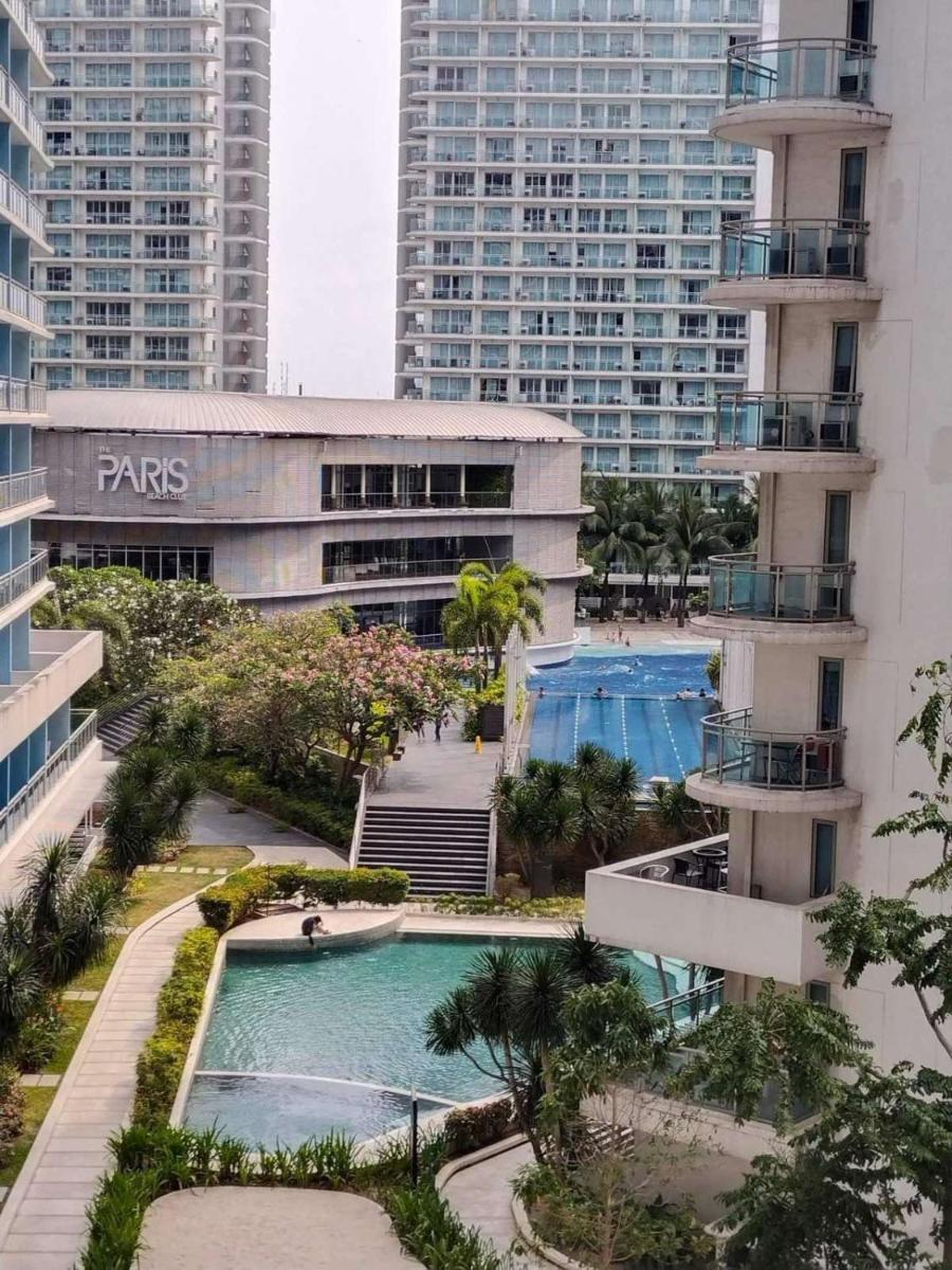 A & A Staycation @ Azure - Housity