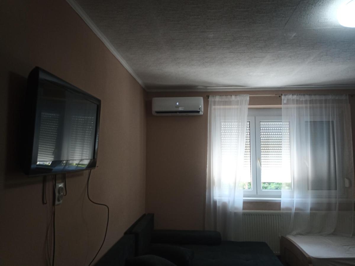 Oázis Vendégház és Appartman - Housity