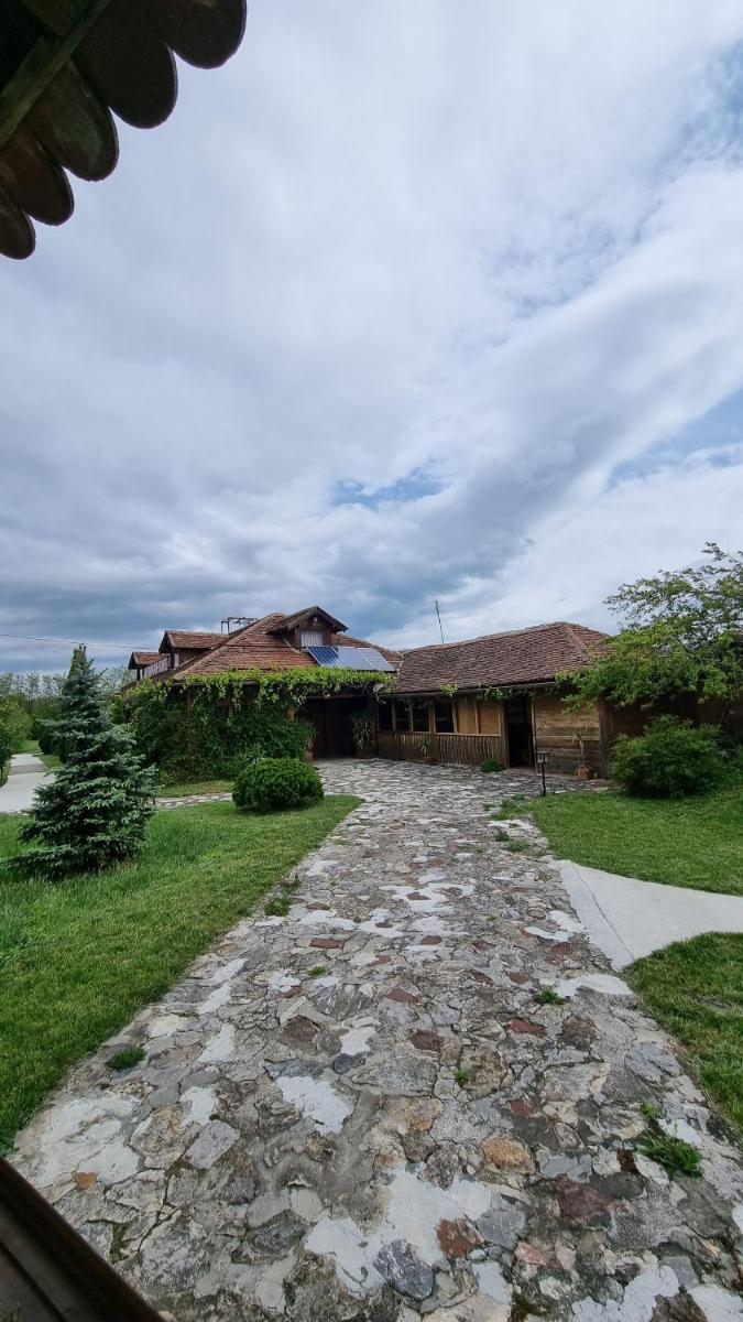 Smeštaj Carev konak - Housity