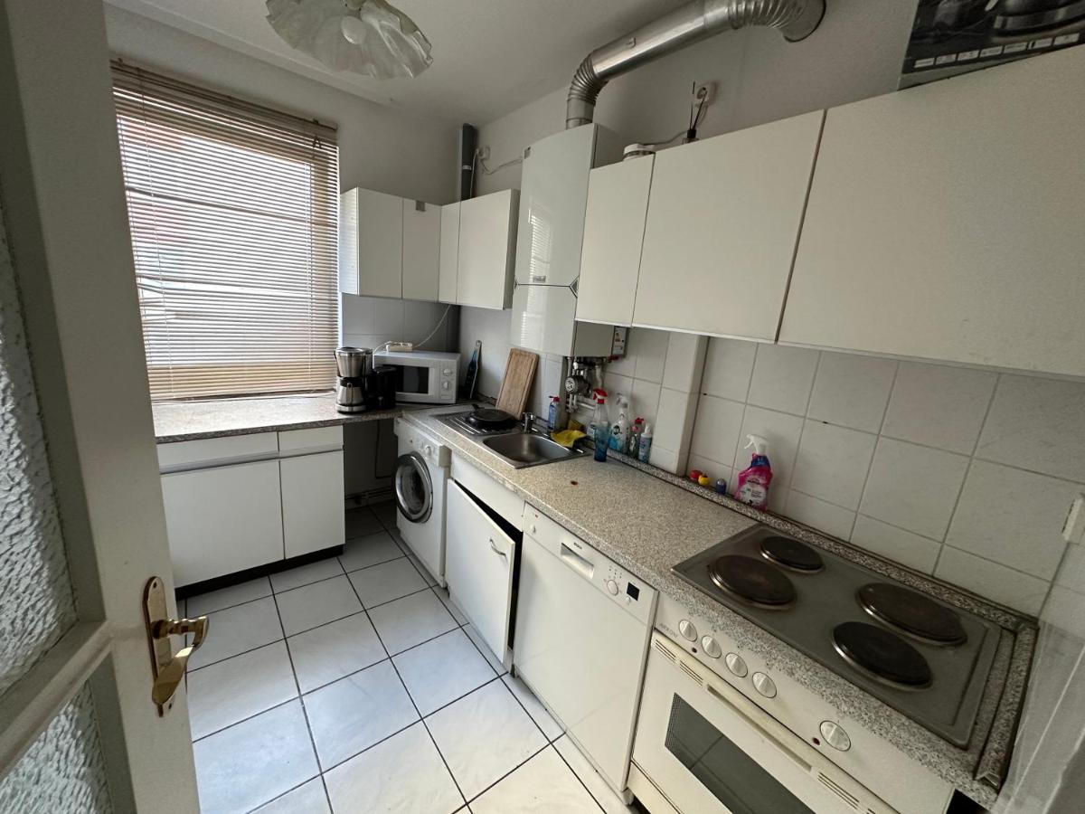 4 Monteuren , Apartment - Housity