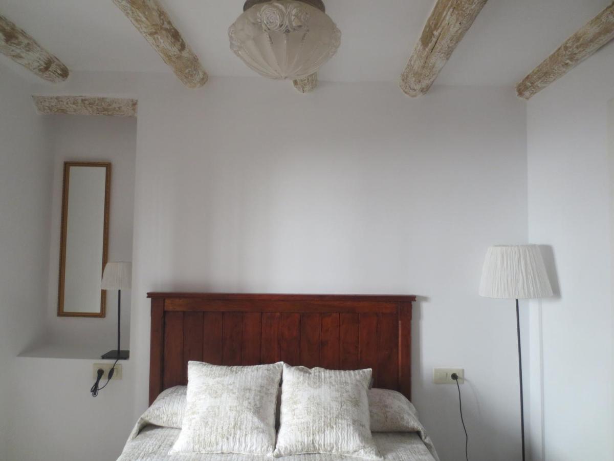 Apartamentos Turísticos El Losal - Housity