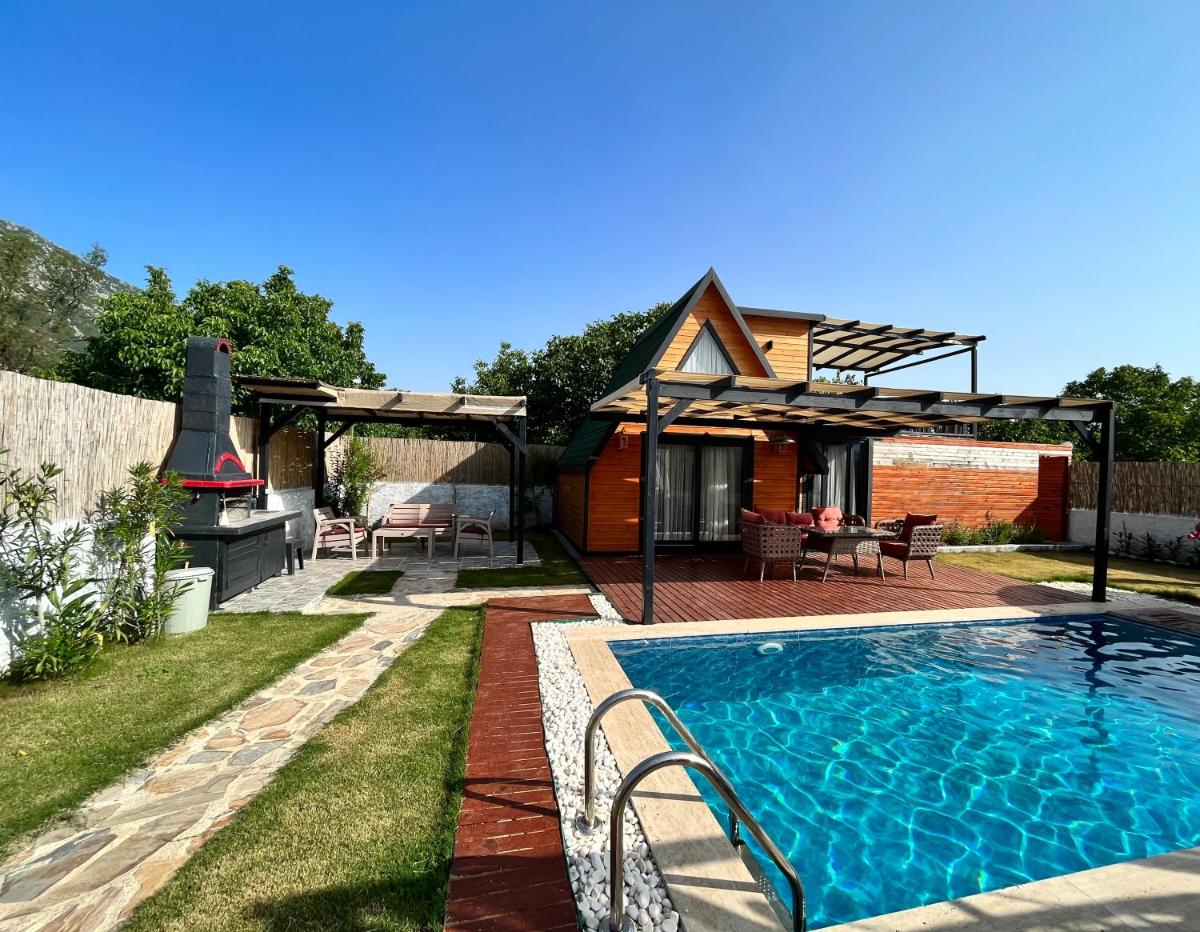 Cadianda Bungalove - Housity