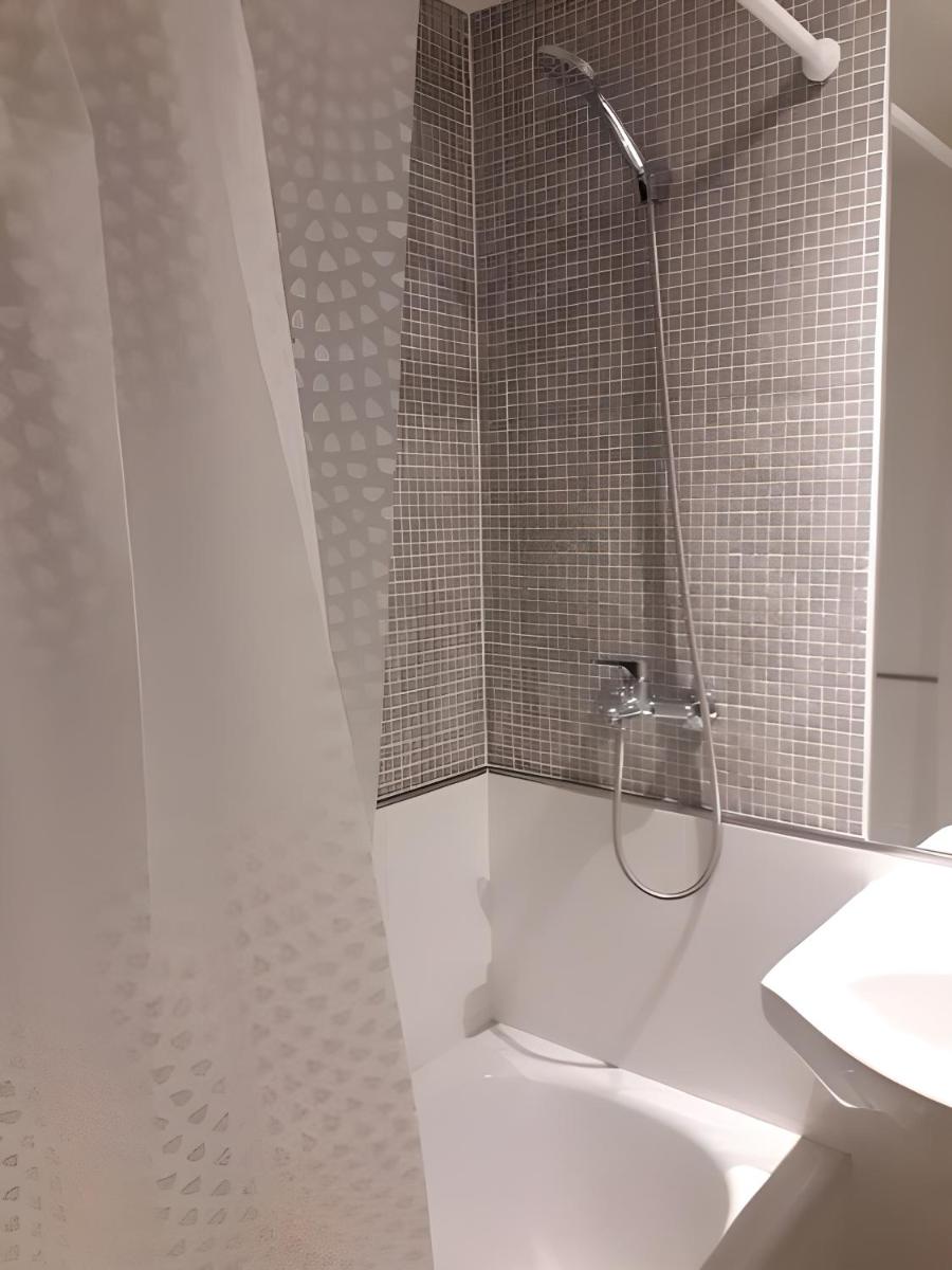 Estudio en Puerto Norte con PILETA incluida y COCHERA opcional - Housity