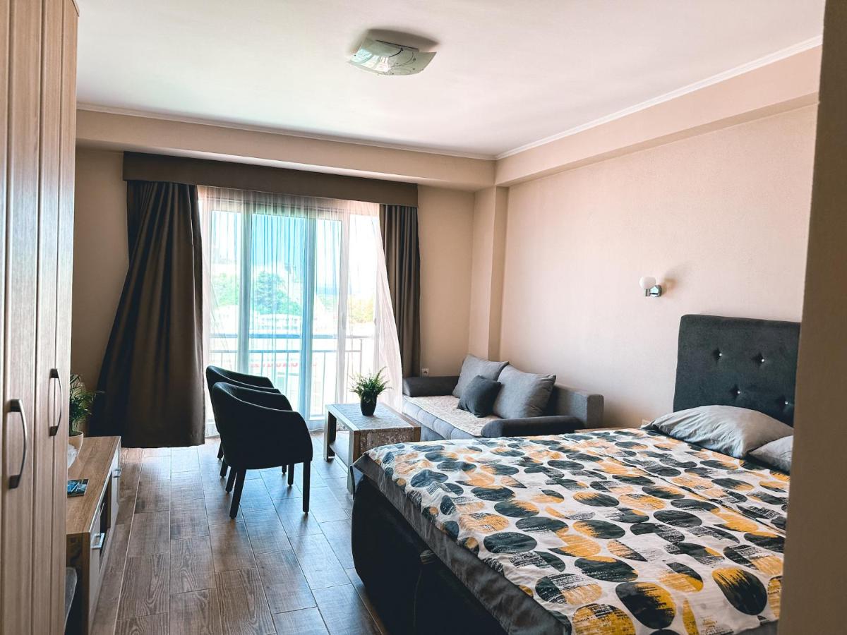 Abazovic Apartments - Housity
