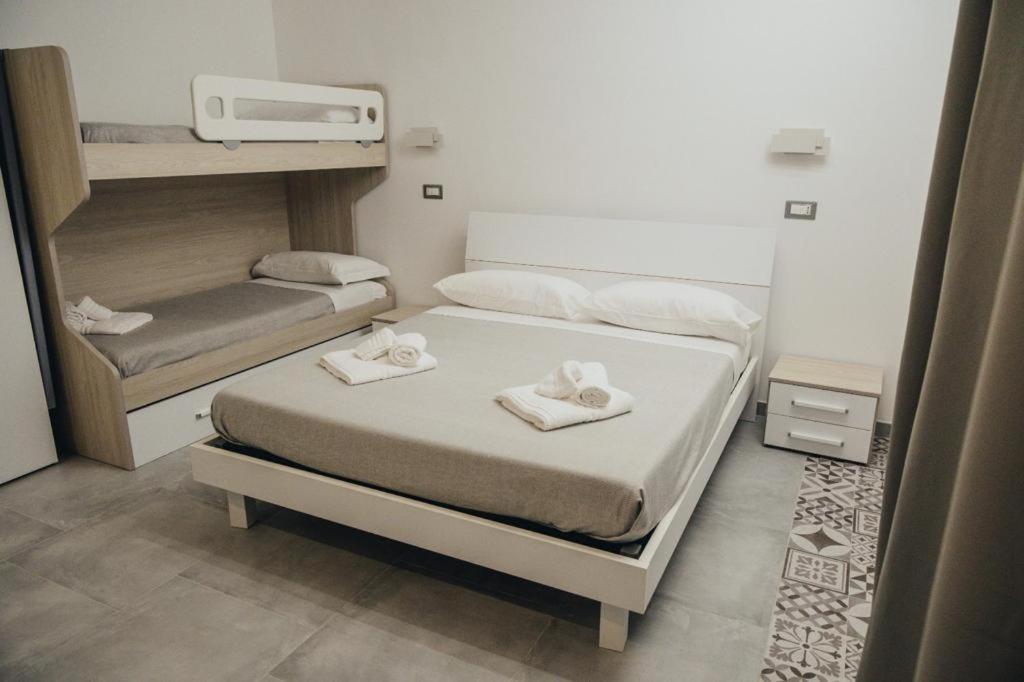 B&B OASI SUL MARE San Salvo Marina - Housity
