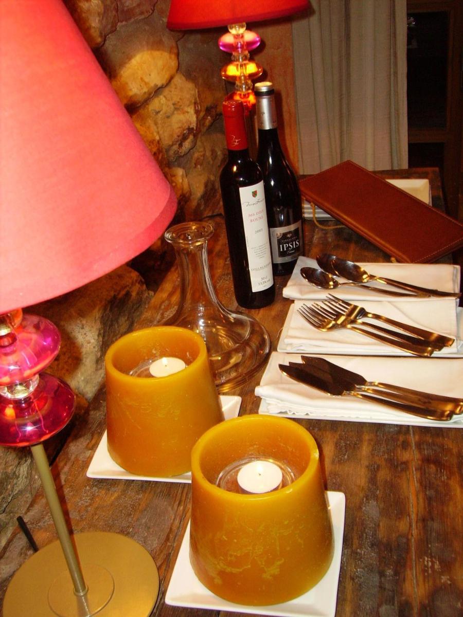 Bebidas en Les Vinyes Alojamiento Rural Boutique & SPA