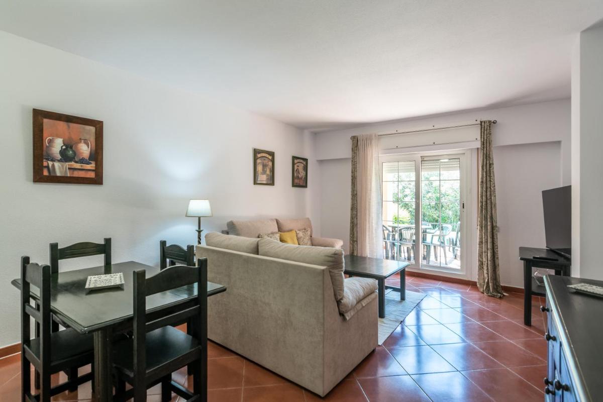 Hoyo I by Ĥ - Isla Canela Golf GHHI14B7P58 - Housity