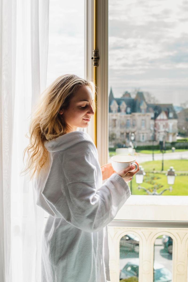 Clients de l'établissement Le Grand Hotel de Cabourg - MGallery Collection
