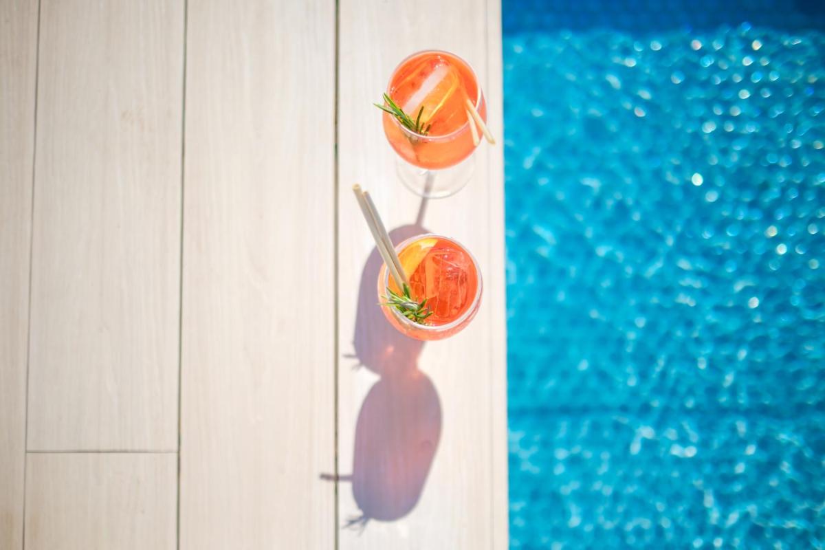 Piscina en o cerca de Hotel Villa Chiquita - Adults Only - Over 12