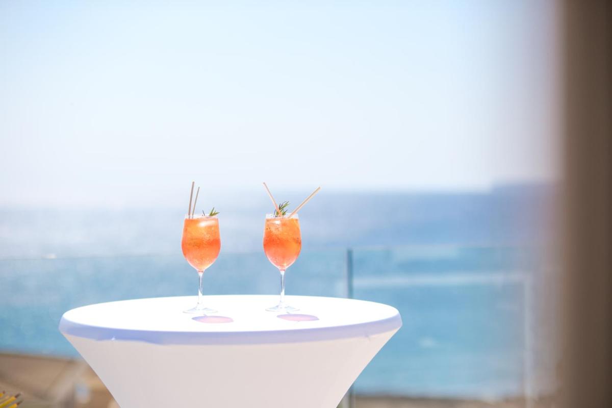 Bebidas en Hotel Villa Chiquita - Adults Only - Over 12