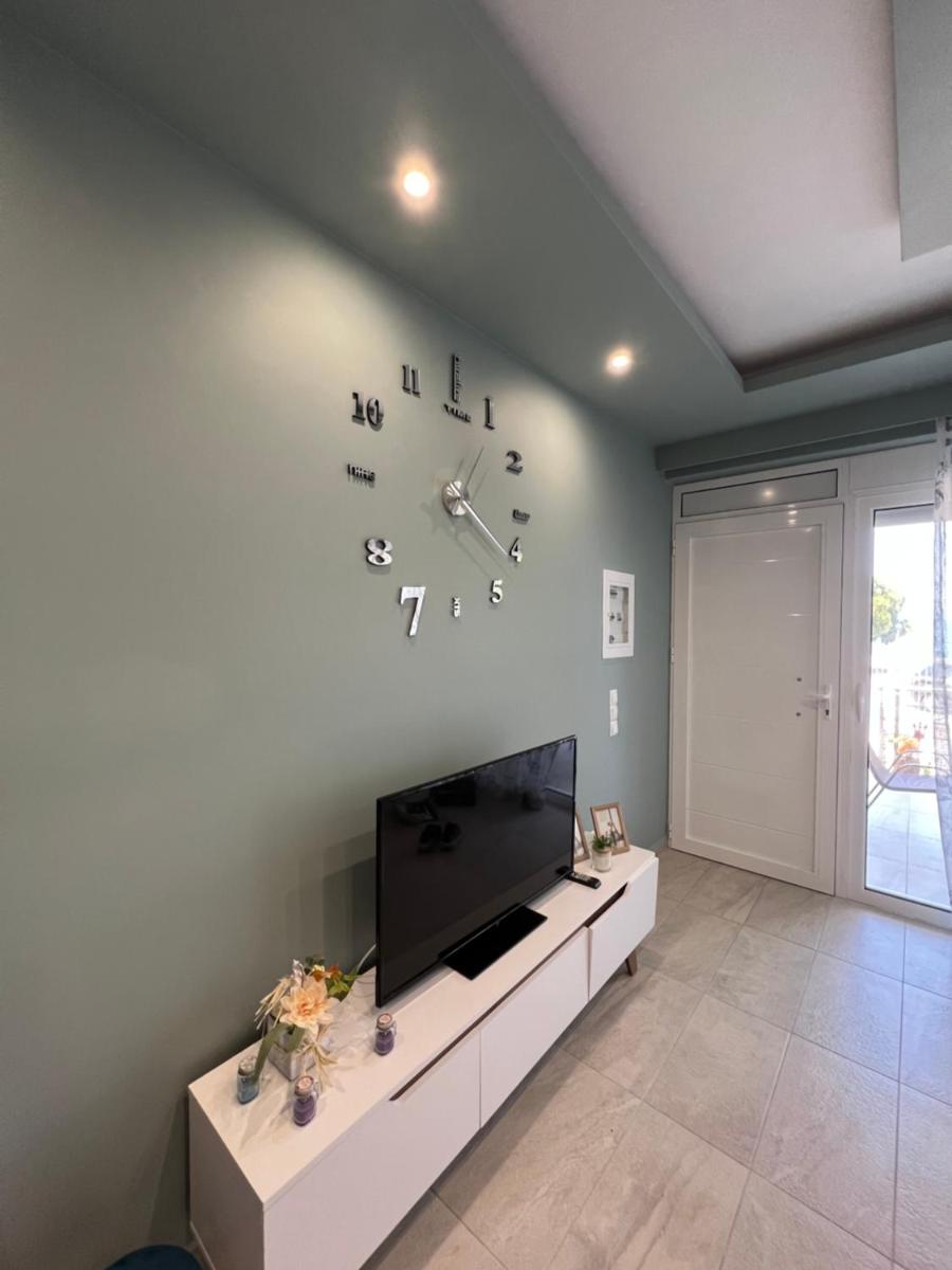 Suitetrails - Akrotiri Luxury Suites