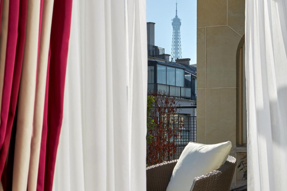 Balcon ou terrasse dans l'établissement Majestic Hotel Spa - Champs Elysées
