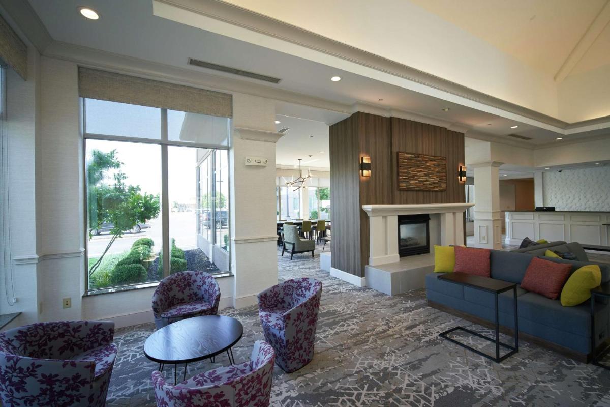 Hilton Garden Inn Evansville - Housity