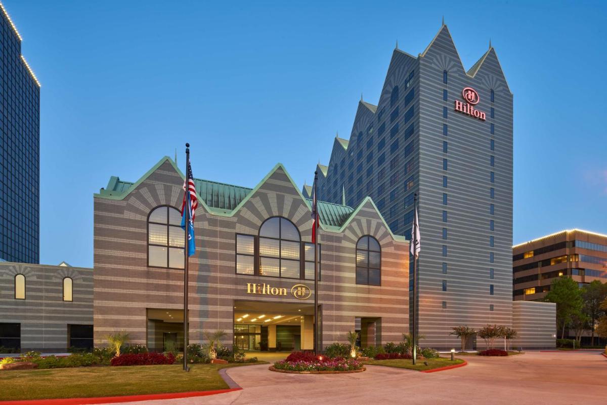 Hilton Houston North - Housity