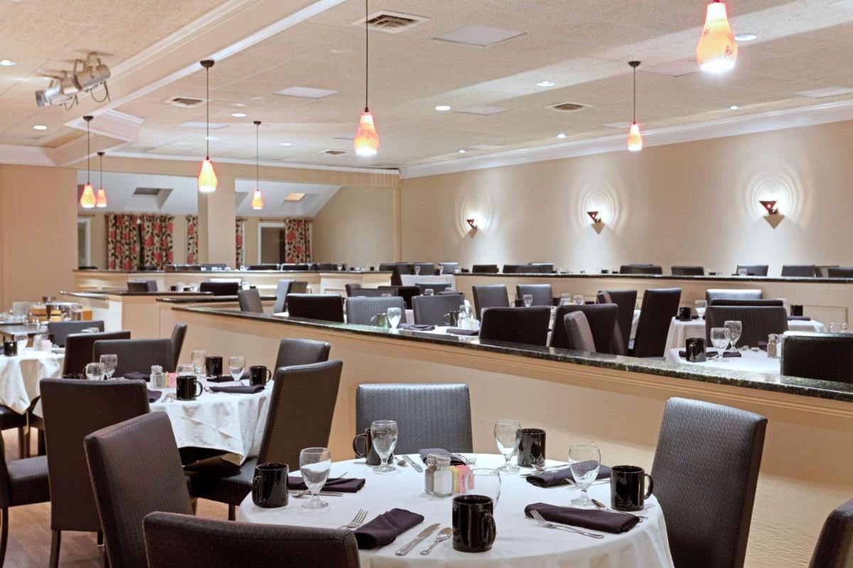 DoubleTree by Hilton Cape Cod - Hyannis - Housity