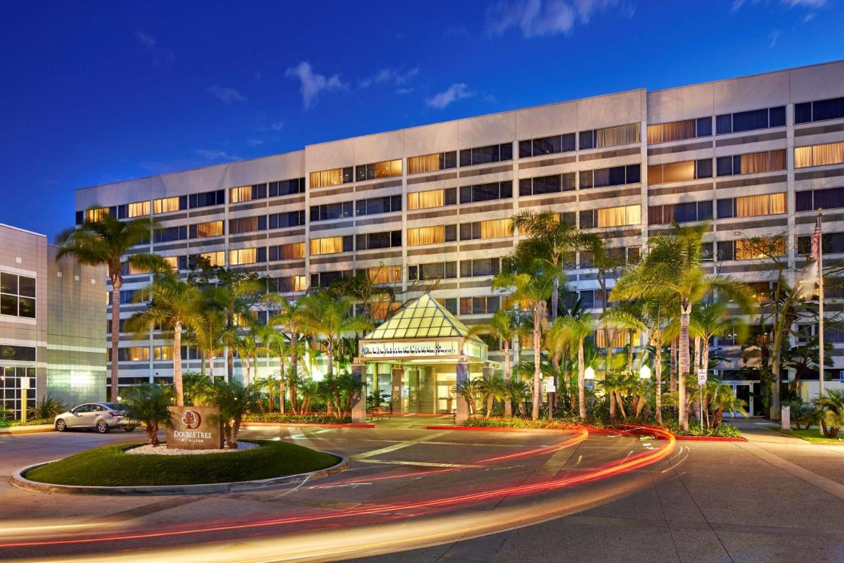 DoubleTree by Hilton LAX - El Segundo - Housity