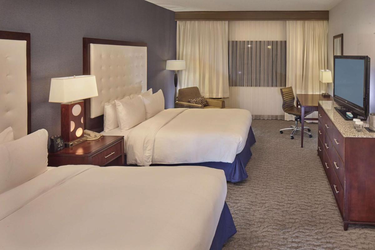 DoubleTree by Hilton Little Rock - Housity
