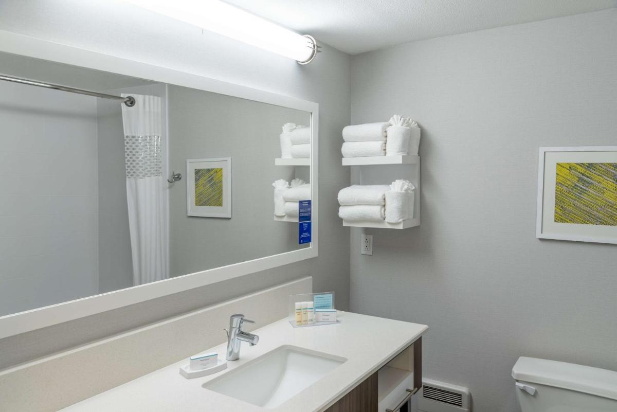 Hampton Inn Kansas City-Lee's Summit - Housity