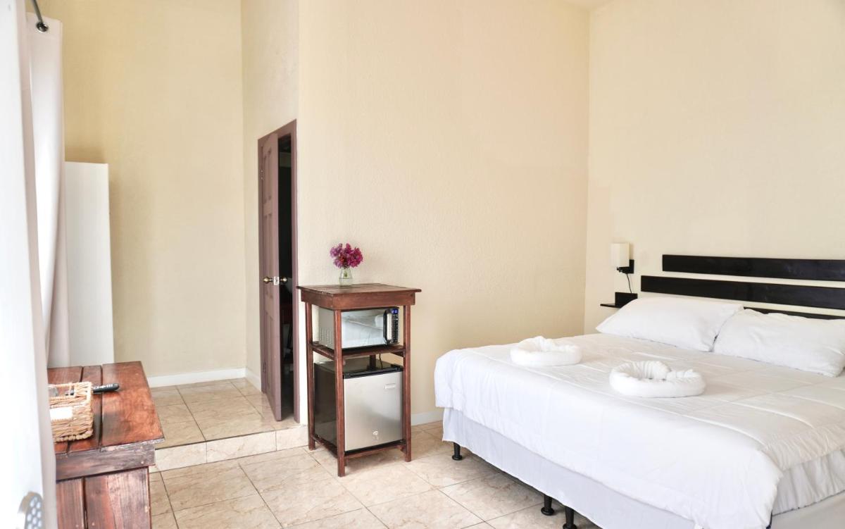 Ocean View Hotel and Restaurant - Housity