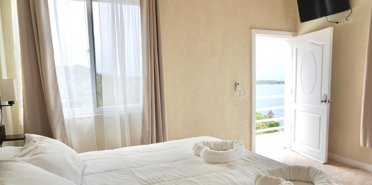 Lunas View Hotel and Restaurant - Hizvo