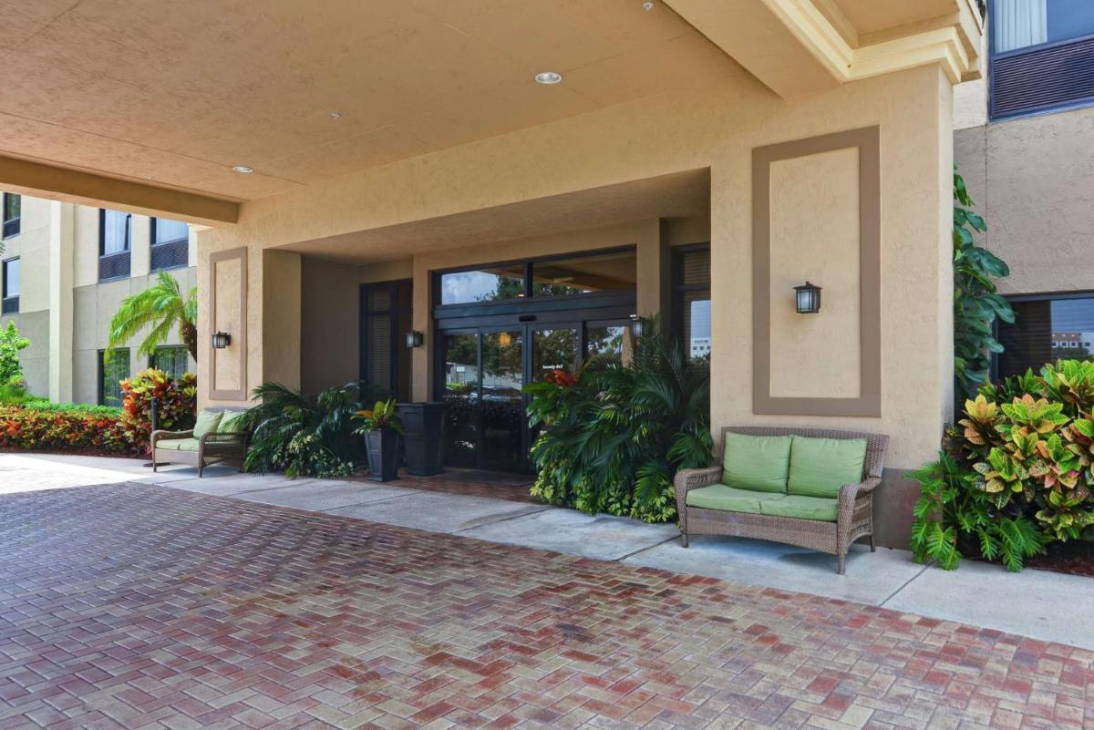 Suitetrails - Hampton Inn West Palm Beach-Florida Turnpike