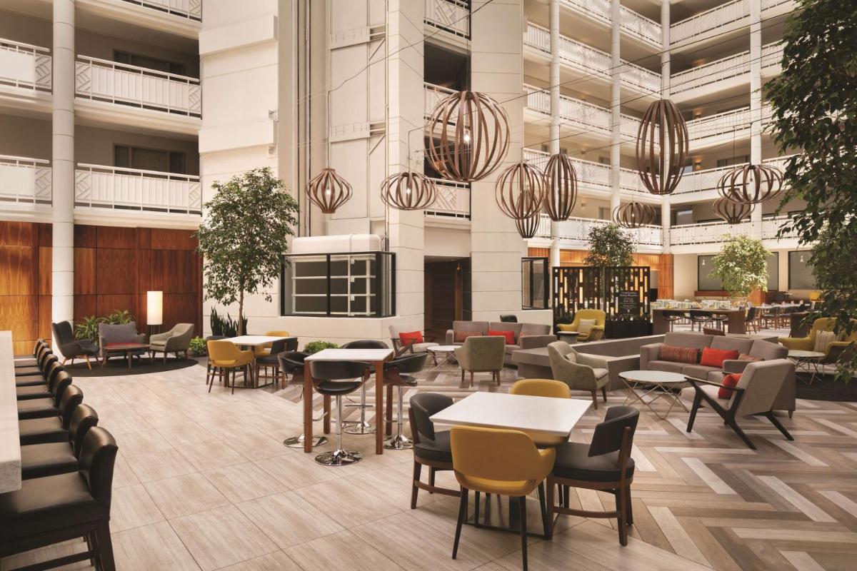 Embassy Suites by Hilton Richmond - Housity